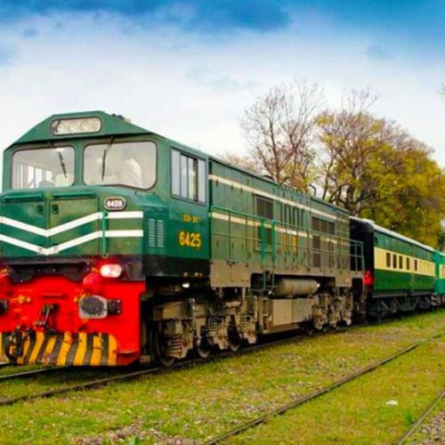 Pakistan’s Best Train Adventures: Routes, Tips, and More